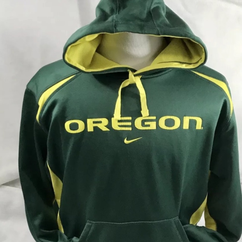 Nike Therma-Fit Men’s Green Pullover Hoodie Med.